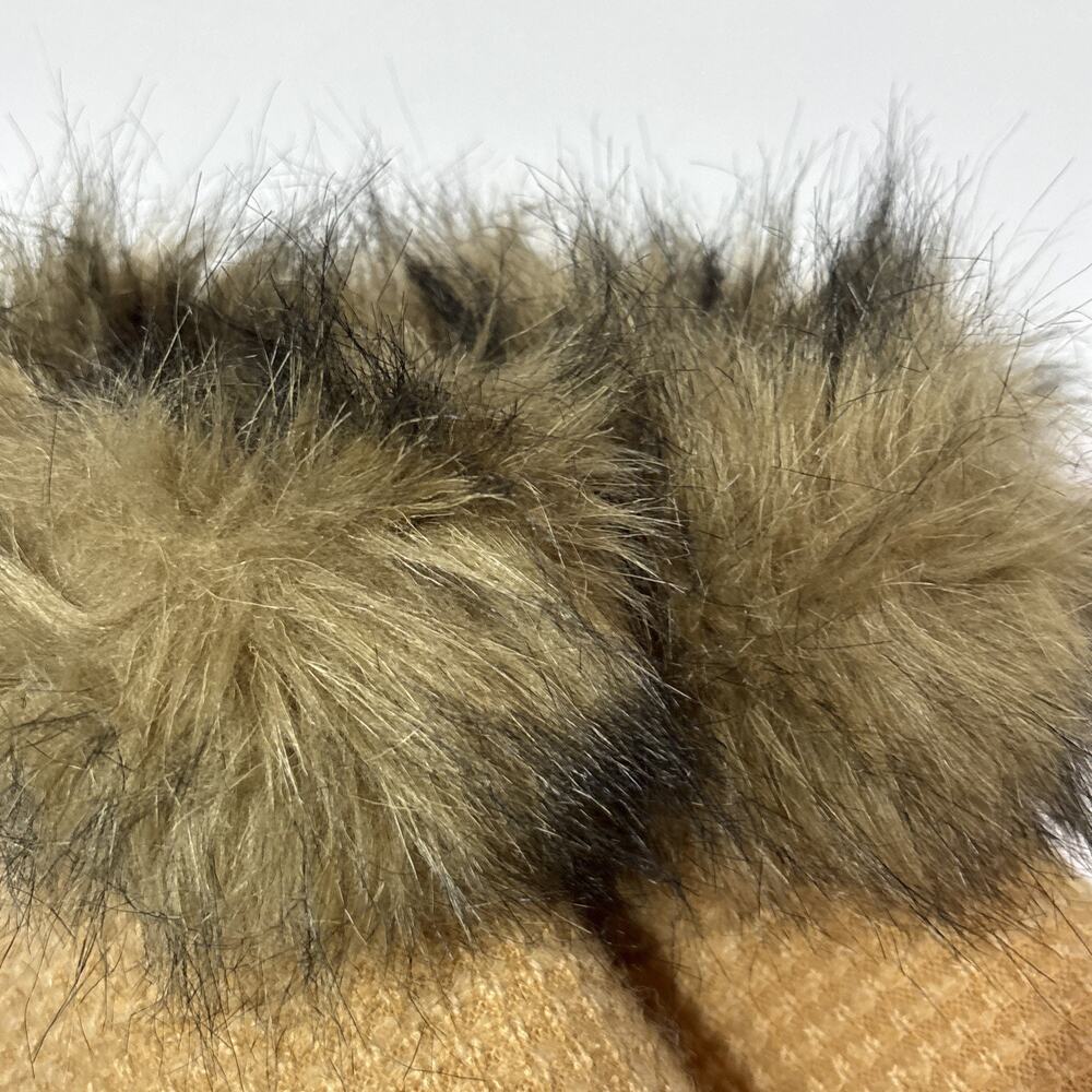 Cuddle duds Size 7-8 Slippers - Picture 3 of 9